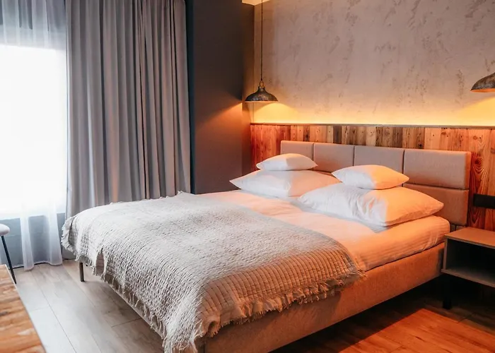 Hotel Sleep Well 1999