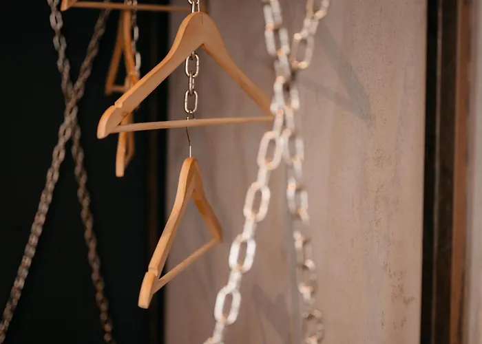 Hotel Sleep Well 1999